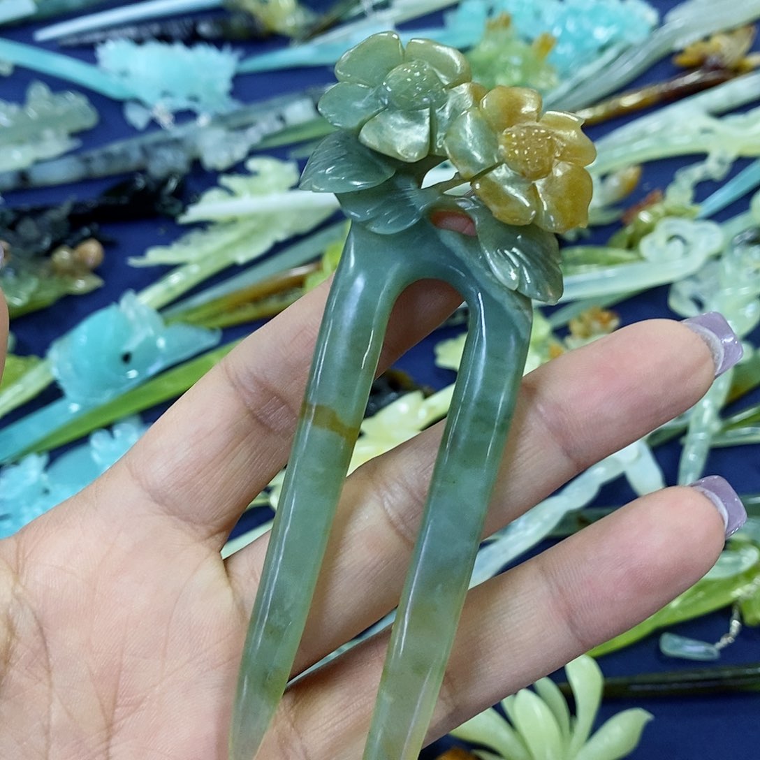 蛇纹石玉发簪未镶嵌