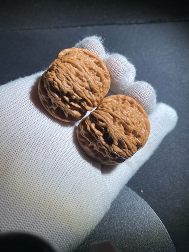 1229004全品无修山地磨盘狮子头文玩核桃 尺寸:边39肚36高33