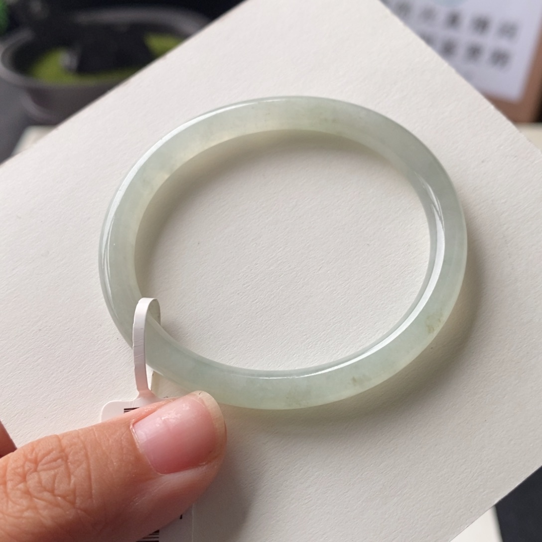 翡翠手镯未镶嵌19号50-45-6.1-5.7贵妃46戴