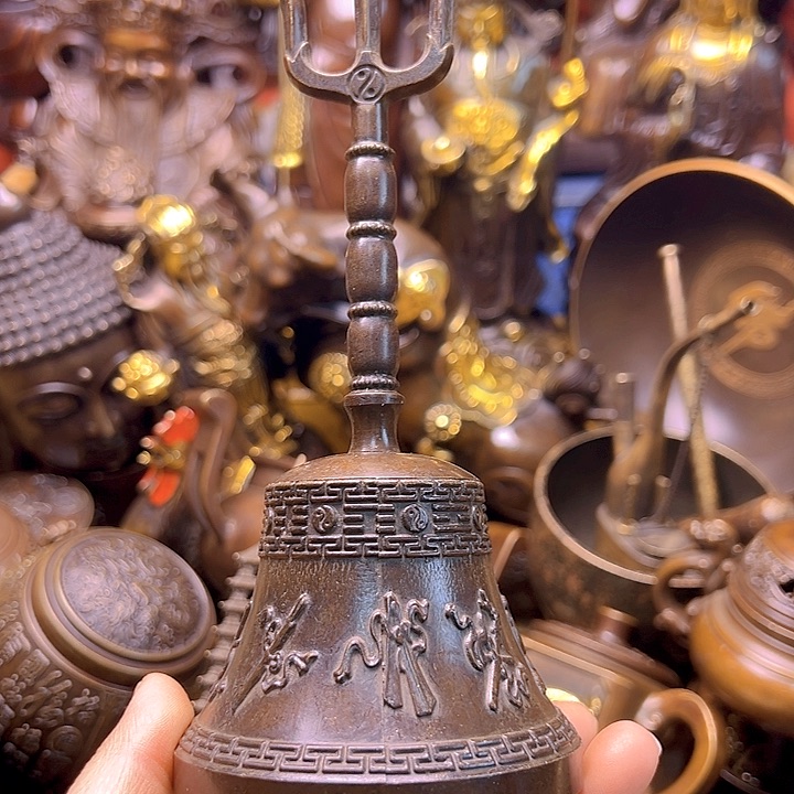 铜122668998767888777