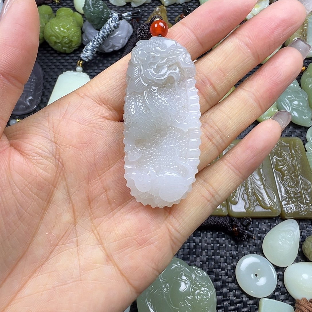 和田玉未镶嵌吊坠(不含链)卡57