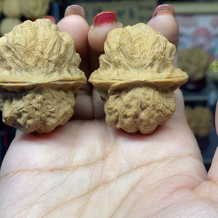 文玩核桃吊坠29包罗万象有沙眼