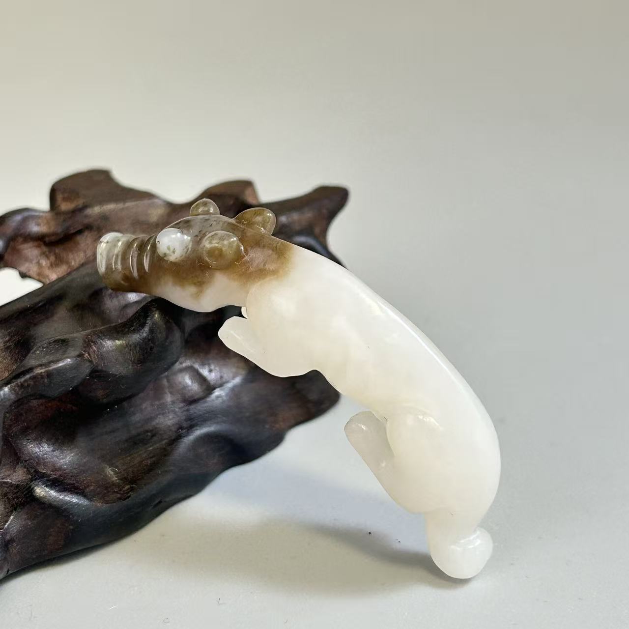 民国新疆和田玉瑞兽14055