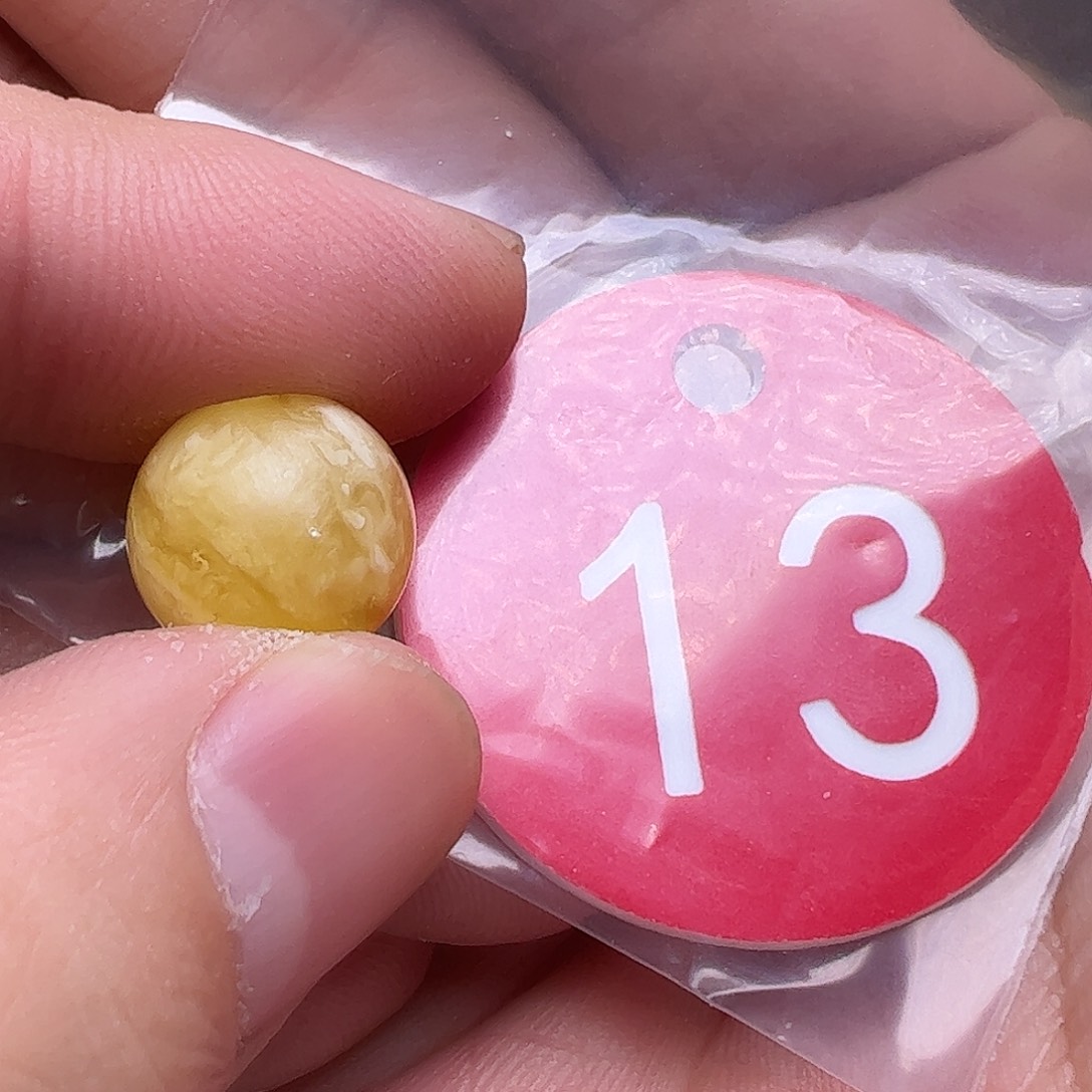 蜜蜡未镶嵌珠宝奇石13mm微花粉