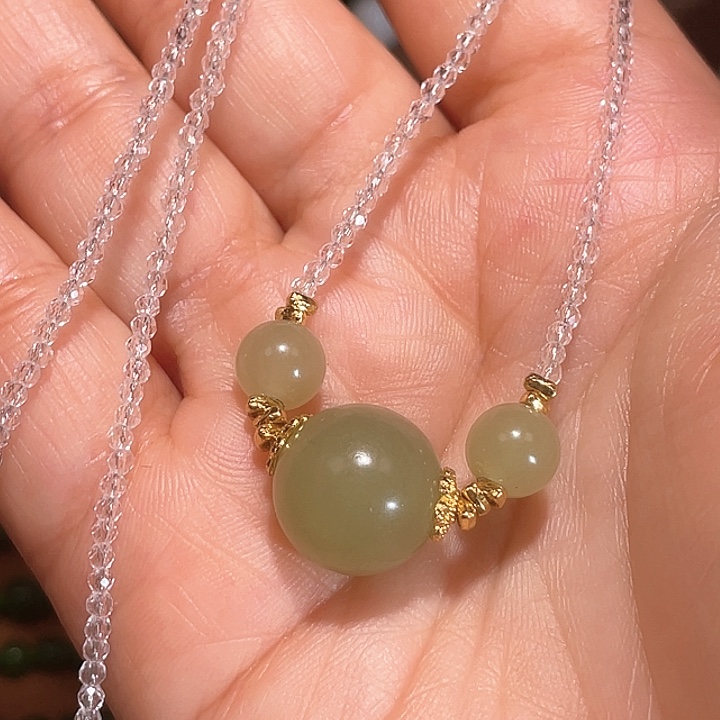 颈饰未镶嵌和田玉