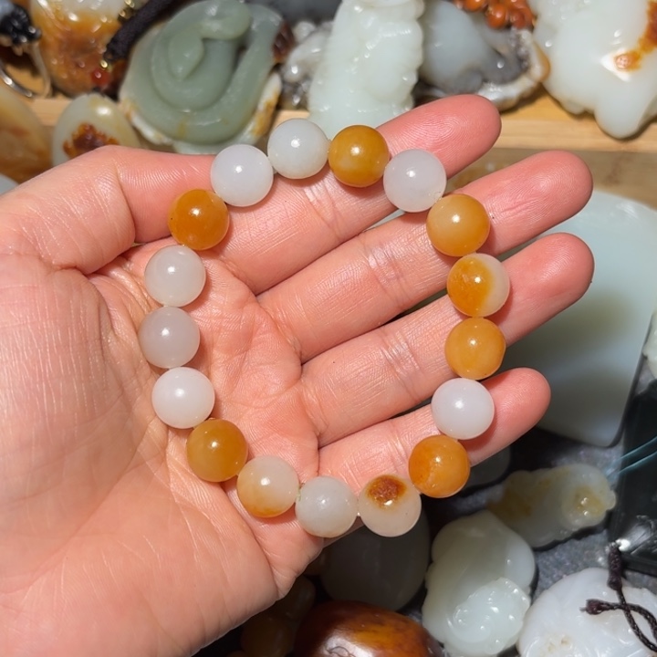 和田玉颈饰未镶嵌