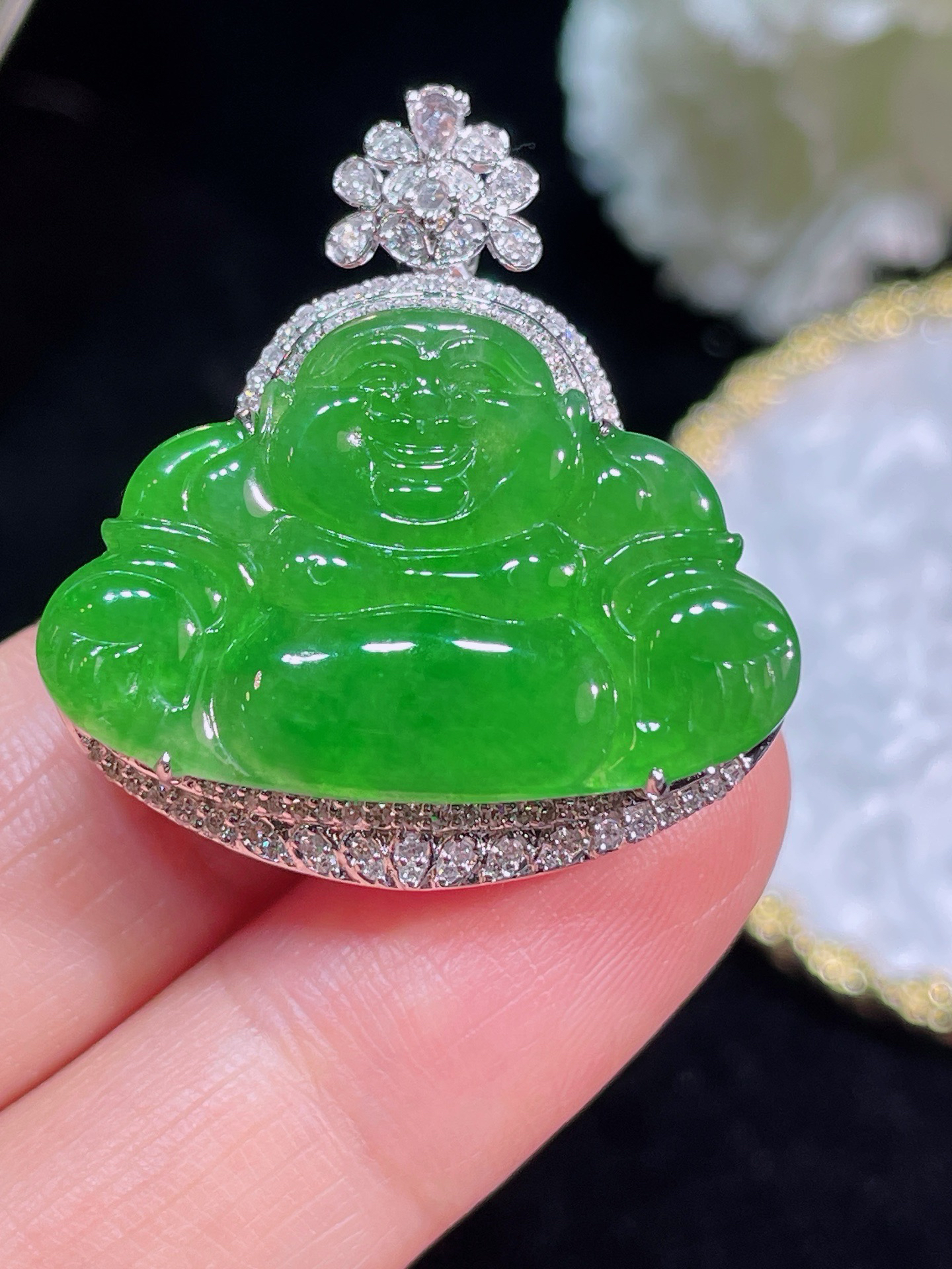 缅甸天然a货翡翠 满绿佛公吊坠 18k金镶嵌