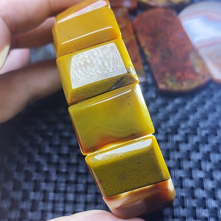 玛瑙/玉髓未镶嵌颈饰