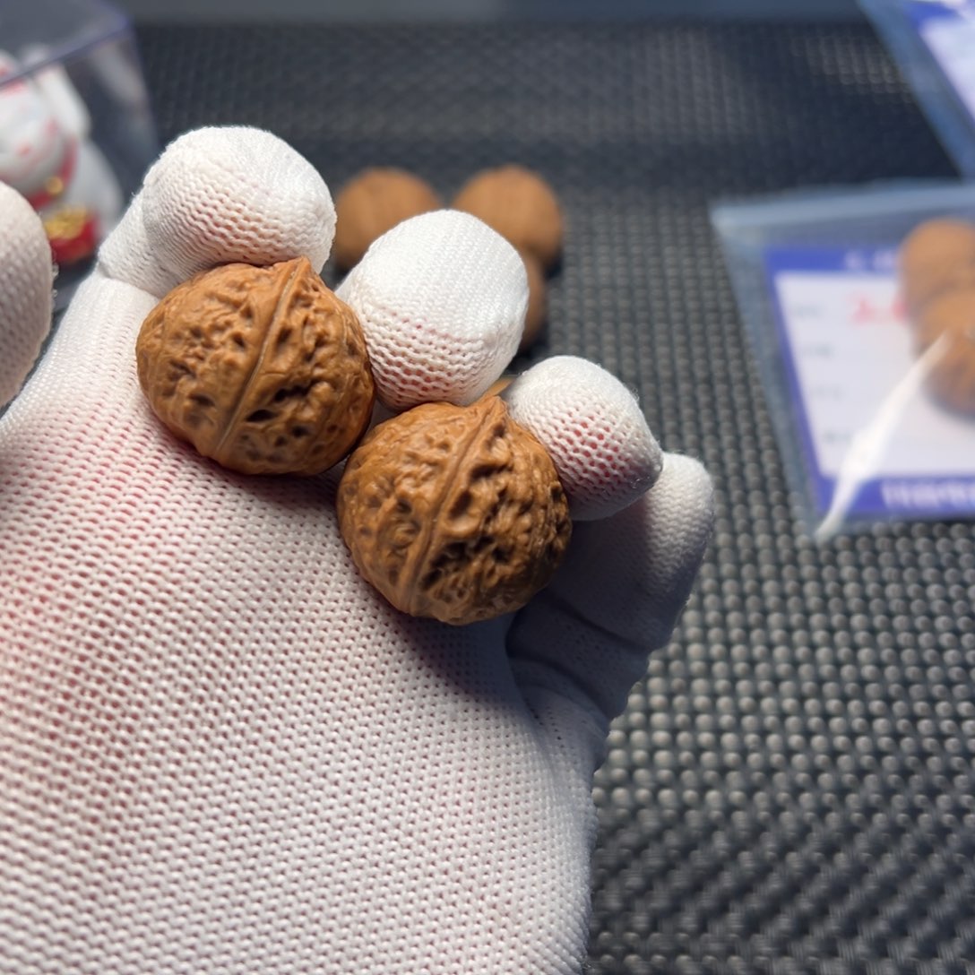 瑞***吖把件文玩核桃34小铁锤