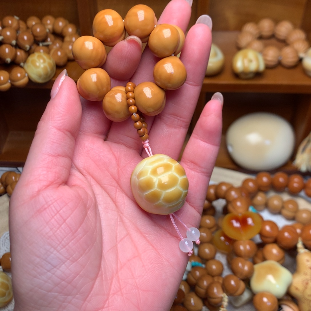 把件猴头核桃15高定屁桃手捻富甲