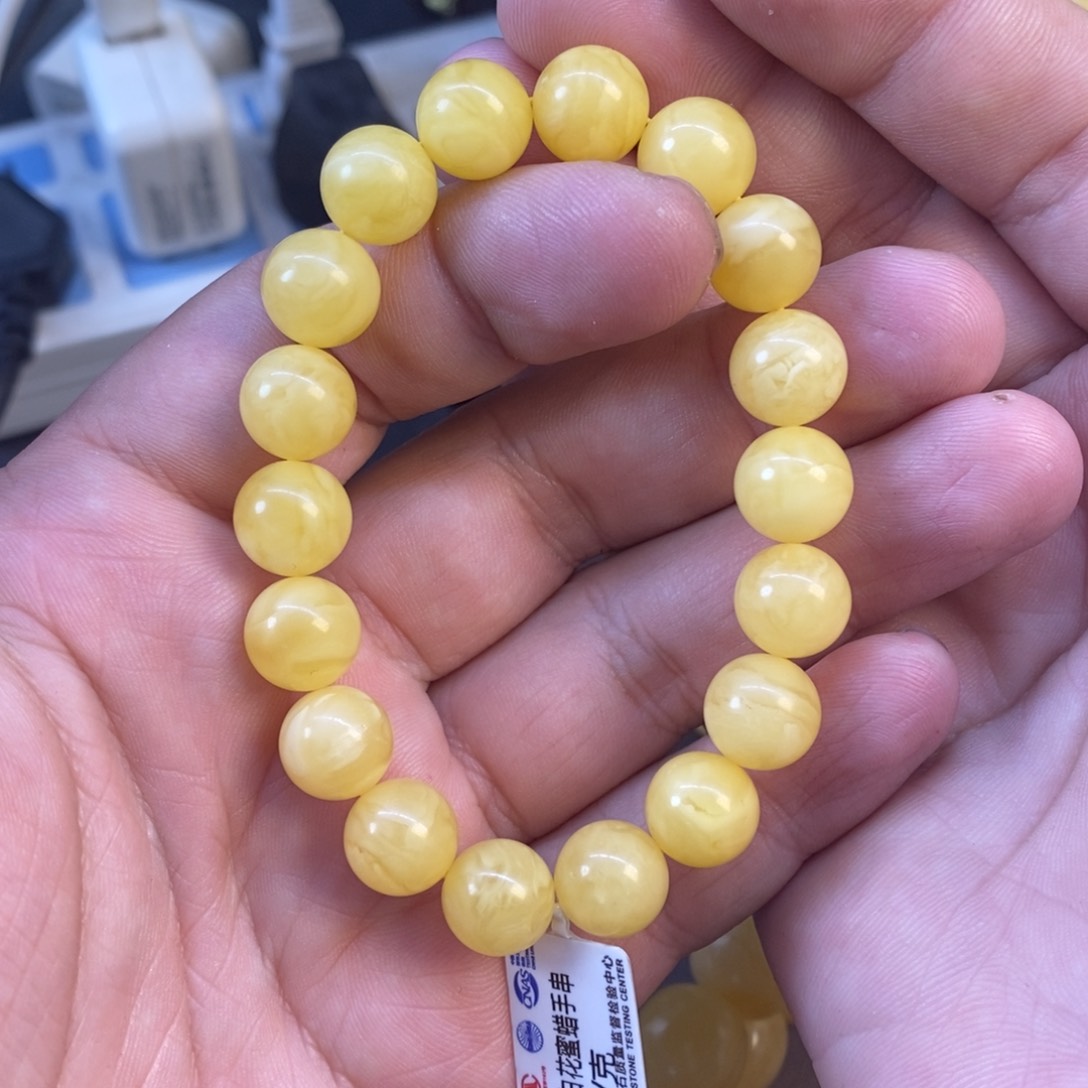 蜜蜡未镶嵌珠宝奇石