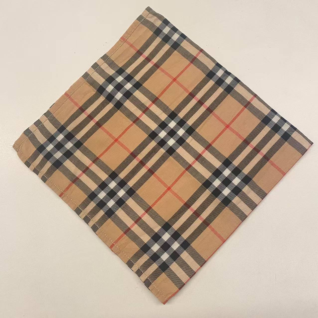 99新 BURBERRY/博柏利  海囤/巴宝莉/丝巾/yy04827