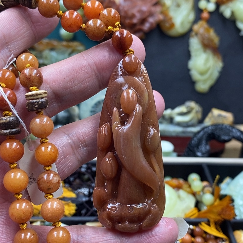 【闪购商品】蛇纹石玉吊坠未镶嵌