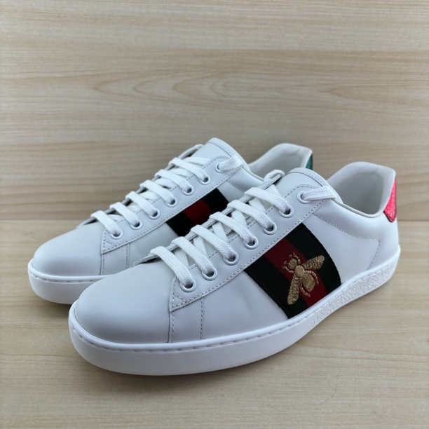 未使用 GUCCI/古驰 Gucci 古驰金色小蜜蜂配红绿ACE板鞋/摆放痕迹