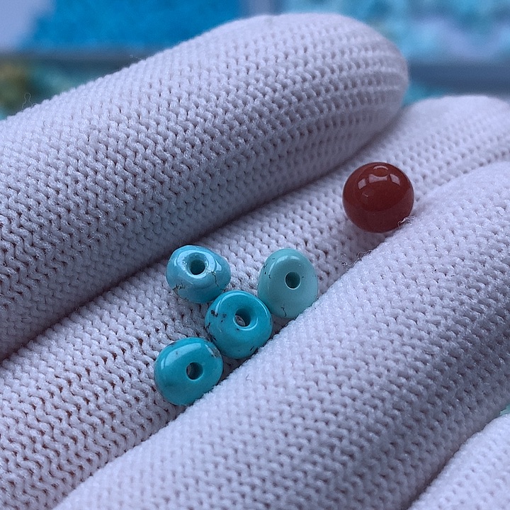 南红玛瑙未镶嵌珠宝奇石