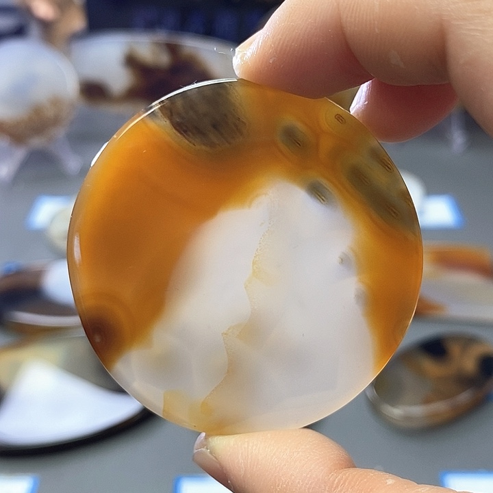 玛瑙/玉髓未镶嵌珠宝半成品