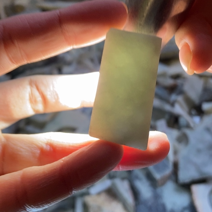 翡翠颈饰未镶嵌天然翡翠