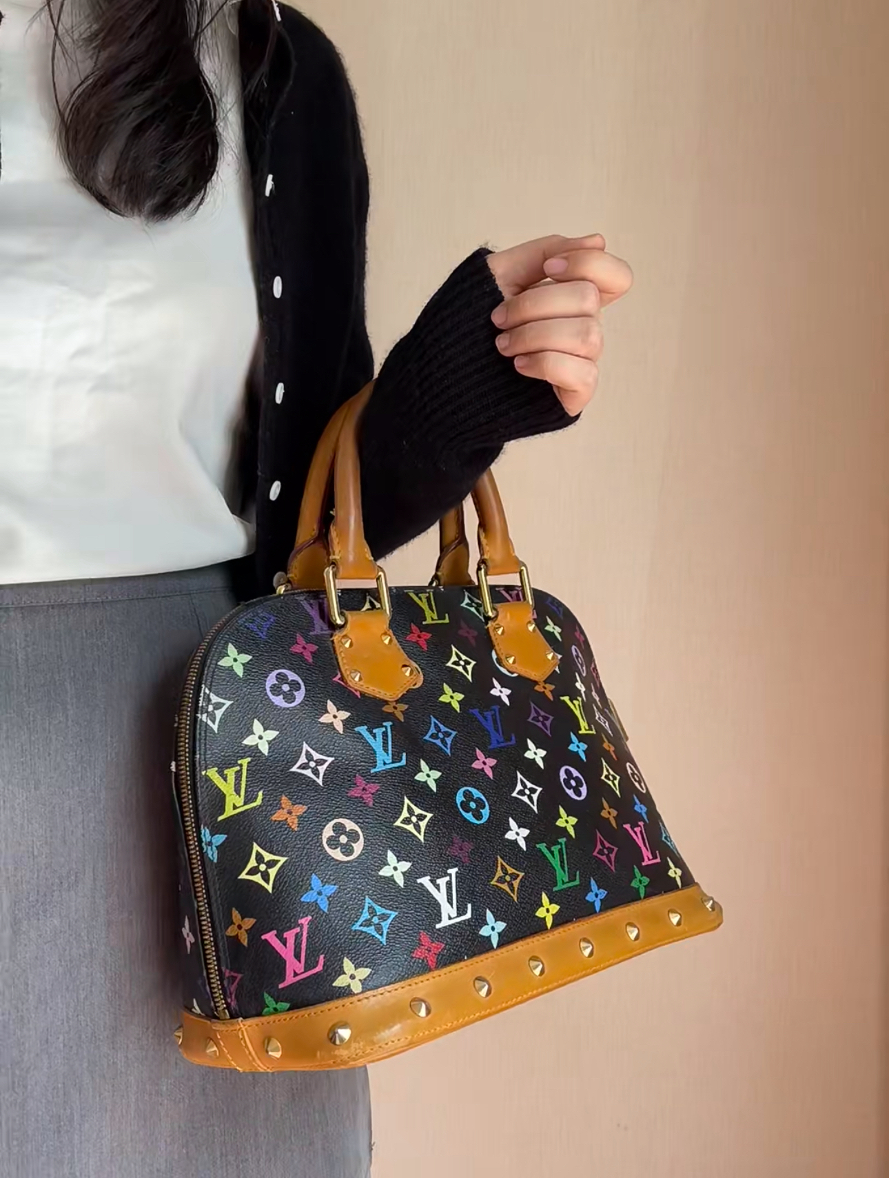 95新 LouisVuitton/路易威登 黑三彩贝壳手提包