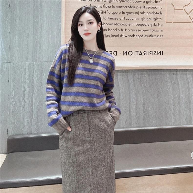 商场同款2025秋冬新款百搭减龄条纹休闲羊绒针织衫女韩版毛衣宽松