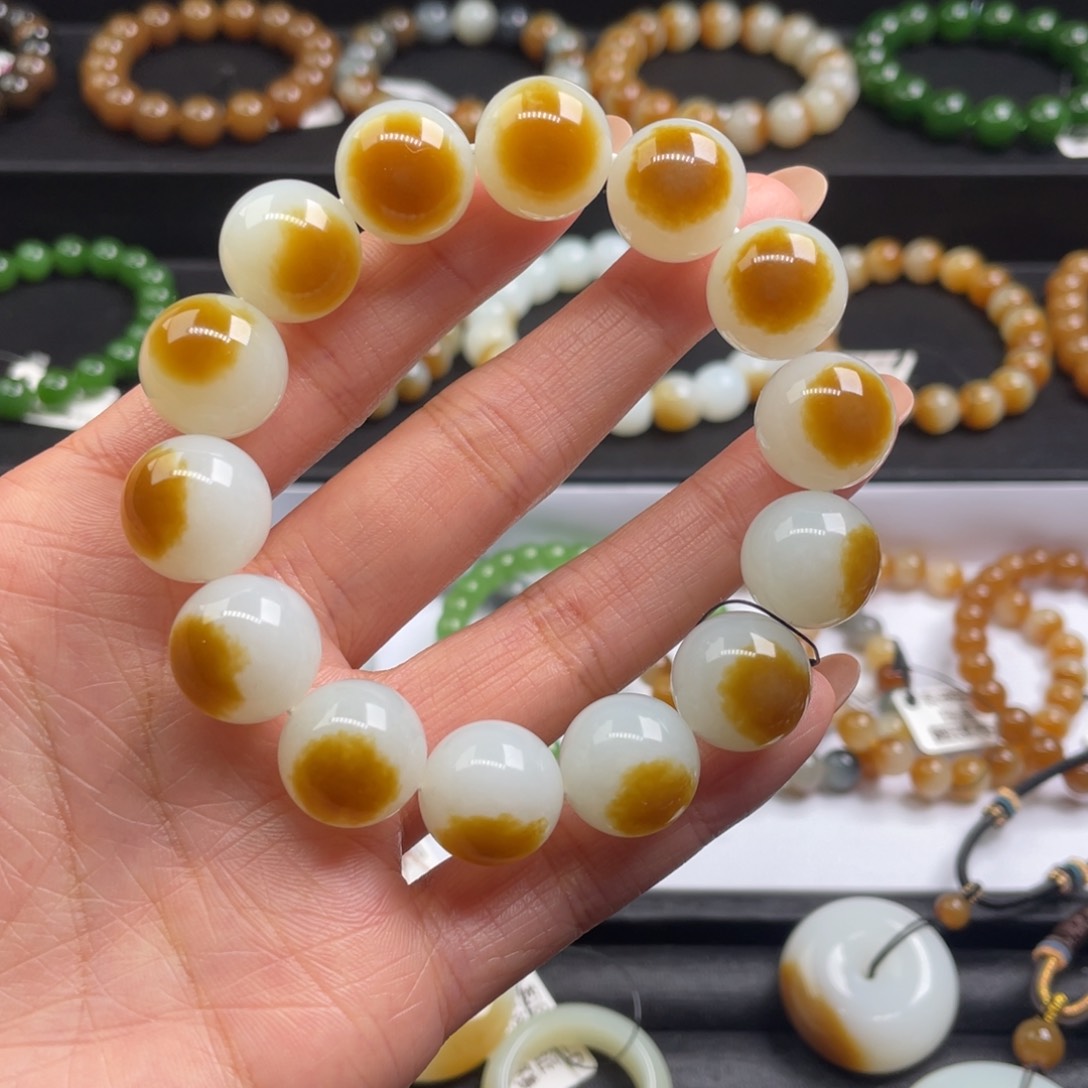 未镶嵌手链和田玉