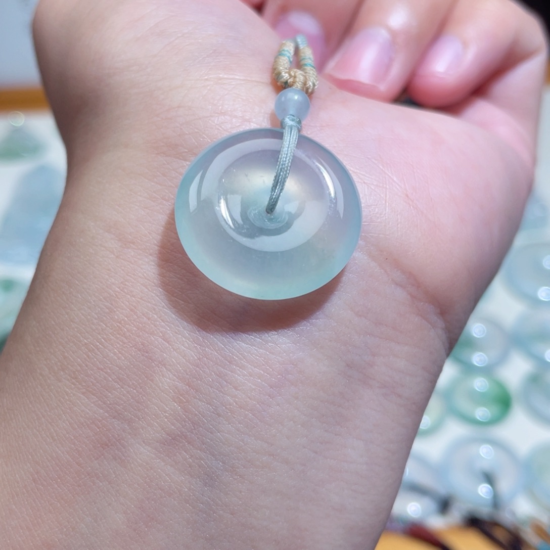 颈饰未镶嵌翡翠扣子