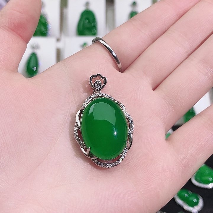 用***0玛瑙/玉髓未镶嵌耳钉纯天然珠宝玉石正品鸽子蛋项链银