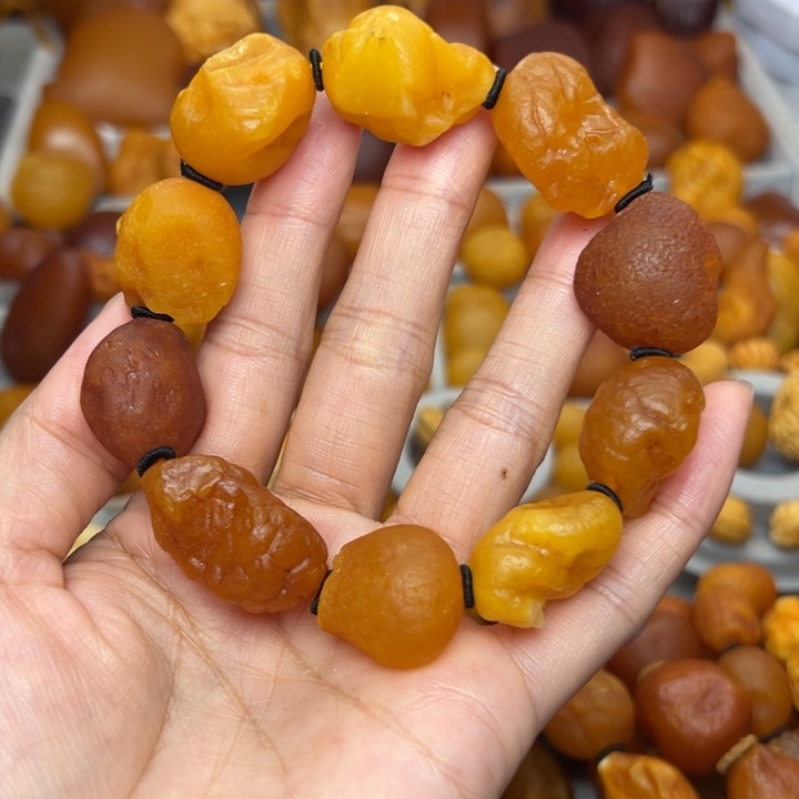 琥珀未镶嵌裸石天然蜜蜡