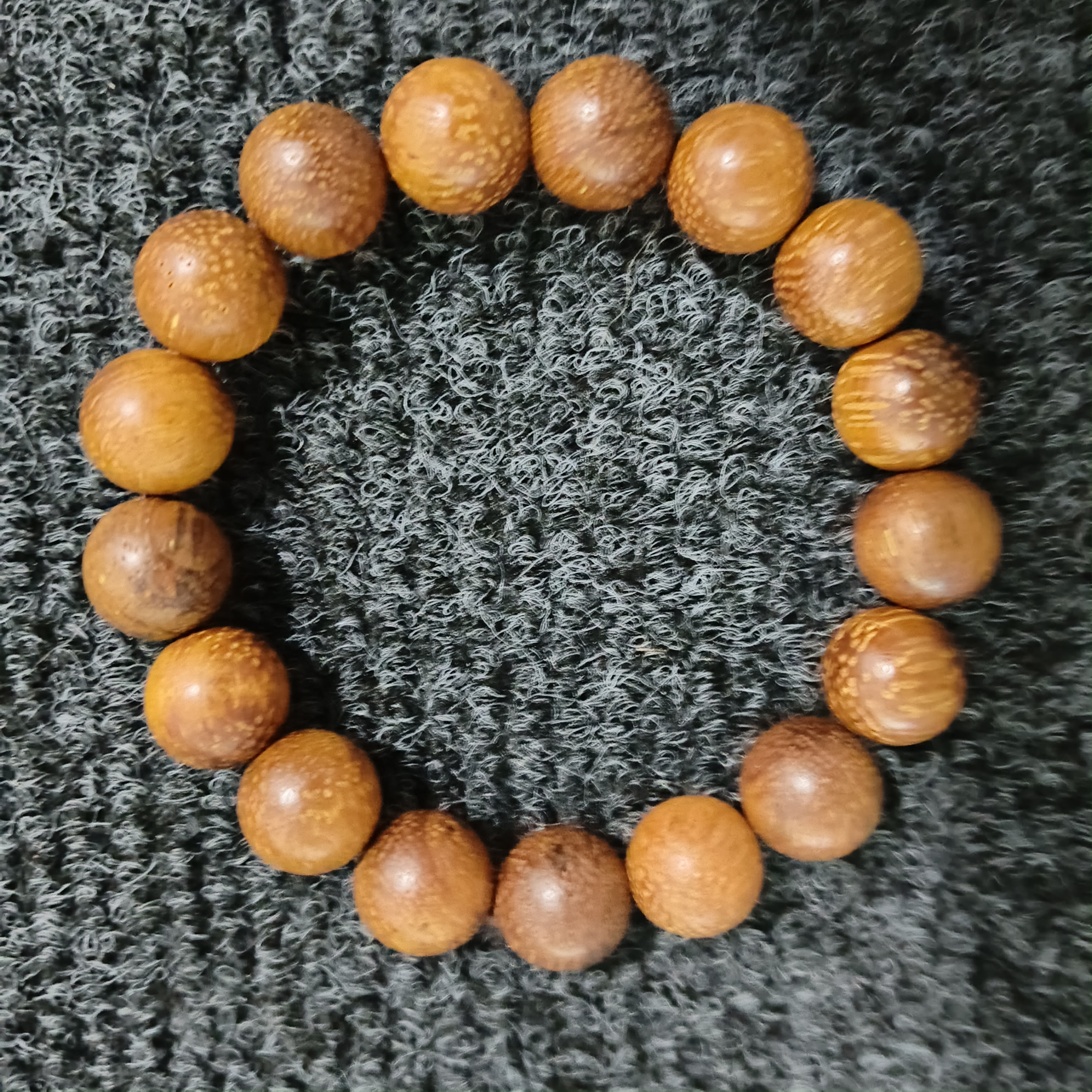 老山檀1.2圆珠单圈手串