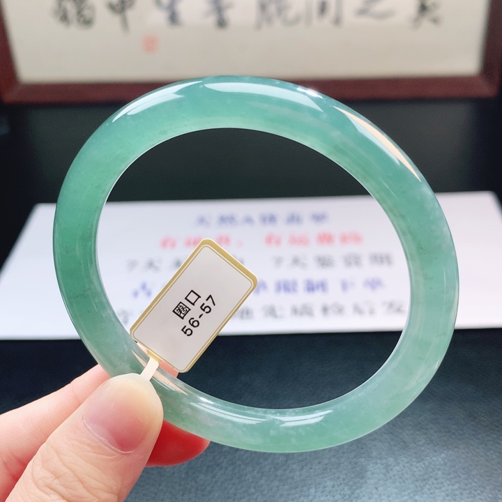 翡翠未镶嵌手镯翡翠手镯5