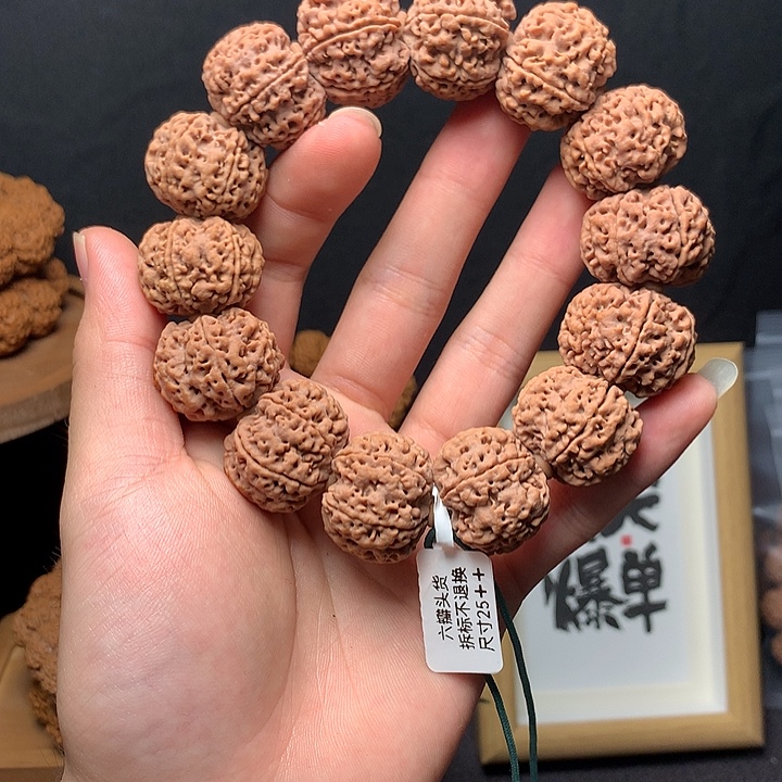 带***人金刚菩提手串六瓣爆肉25mm➕➕