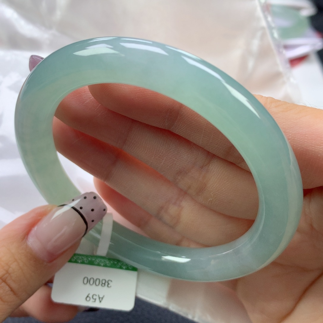 翡翠手镯未镶嵌59圆