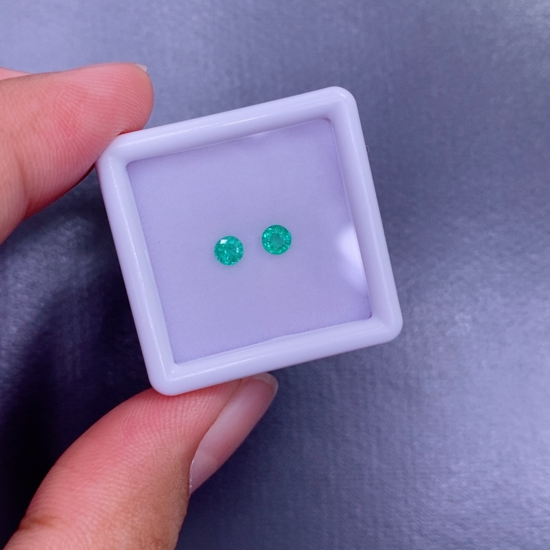 裸石祖母绿圆3以上