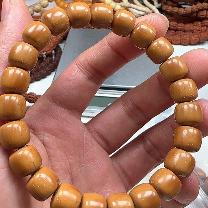 紫金鼠吊坠实心鼠玉化料10