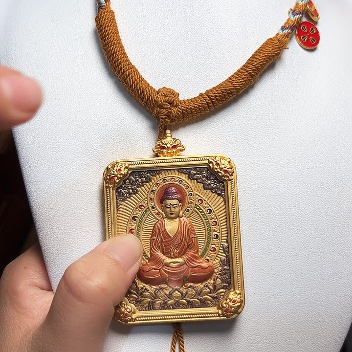 佛心果吊坠强****)我是真的喜欢这个世界