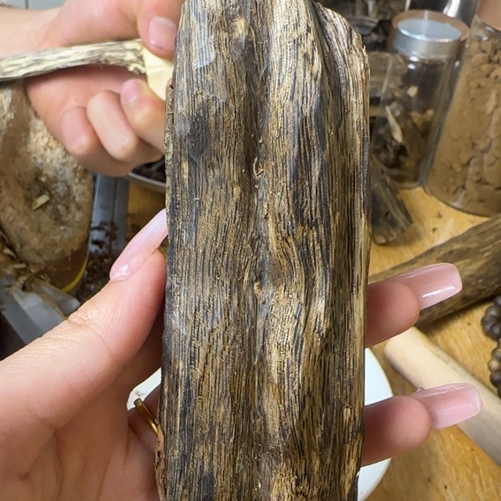 沉香沉香碎屑海南虎斑紫棋天然虫漏30g