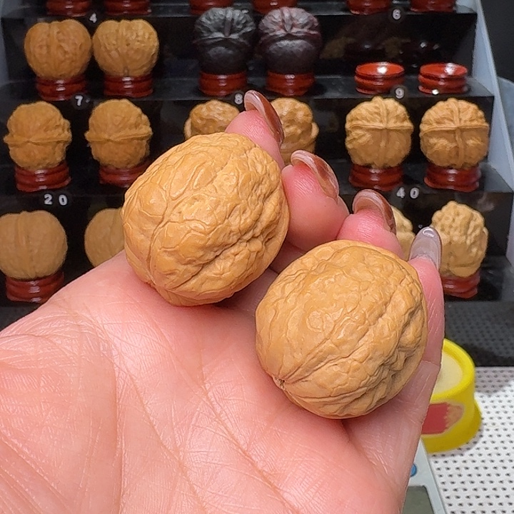 文玩核桃把件小玉蟾…………99号