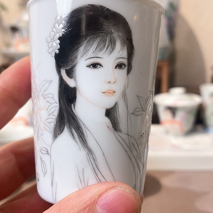 星*景德镇陶瓷，手工绘画