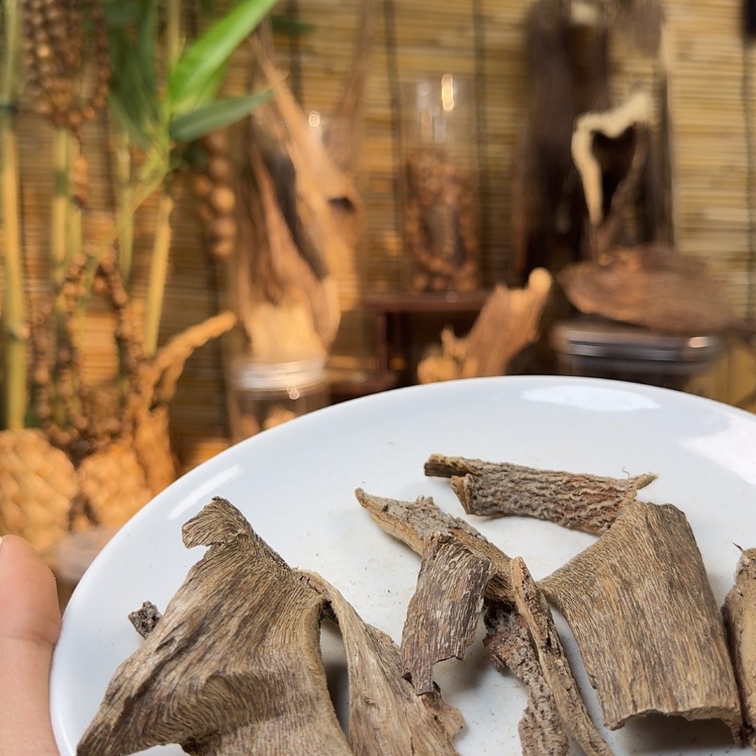 沉香碎屑沉香沉香树根油26g