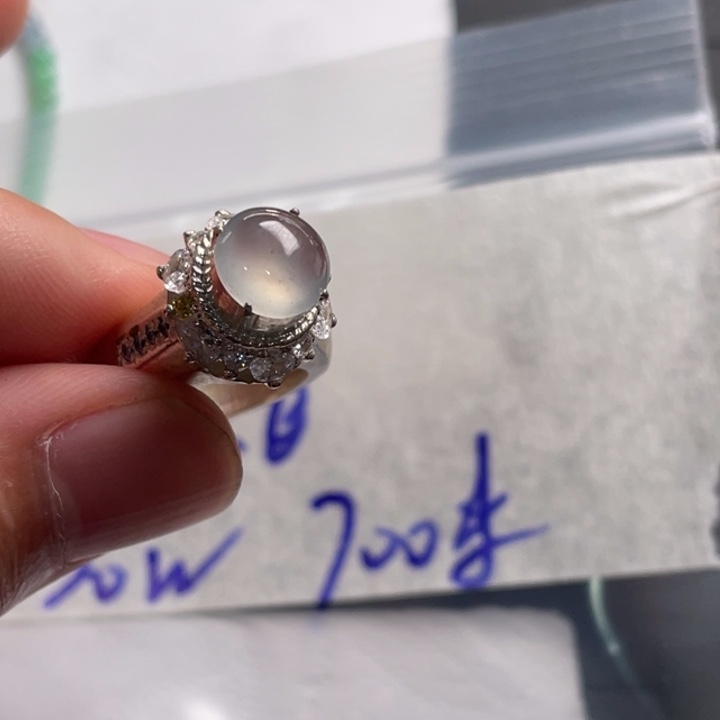 定制翡翠未镶嵌8888