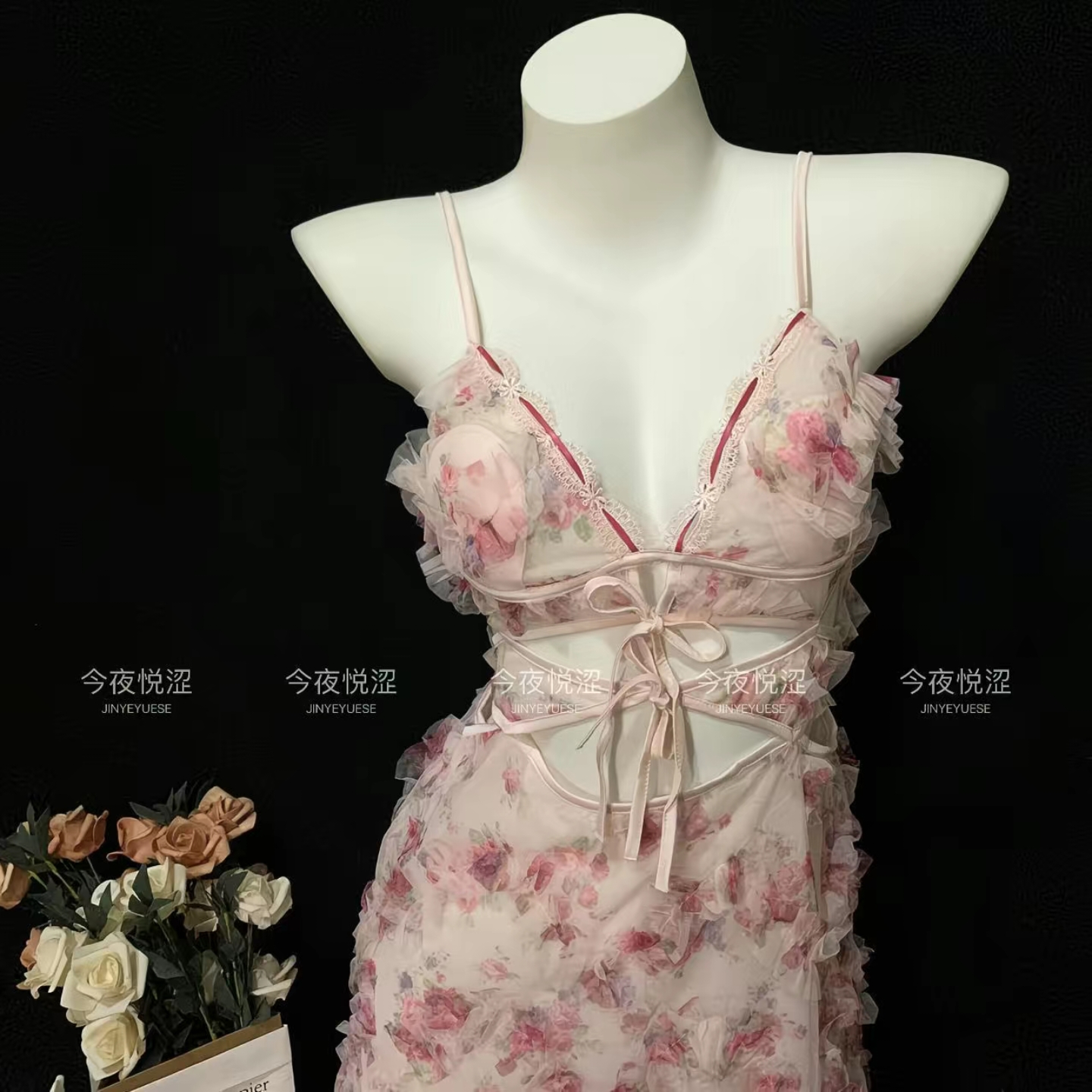 短裙镂空无袖有弹性短款睡裙露背夏季裙洛丽塔蕾丝碎花性感连衣裙