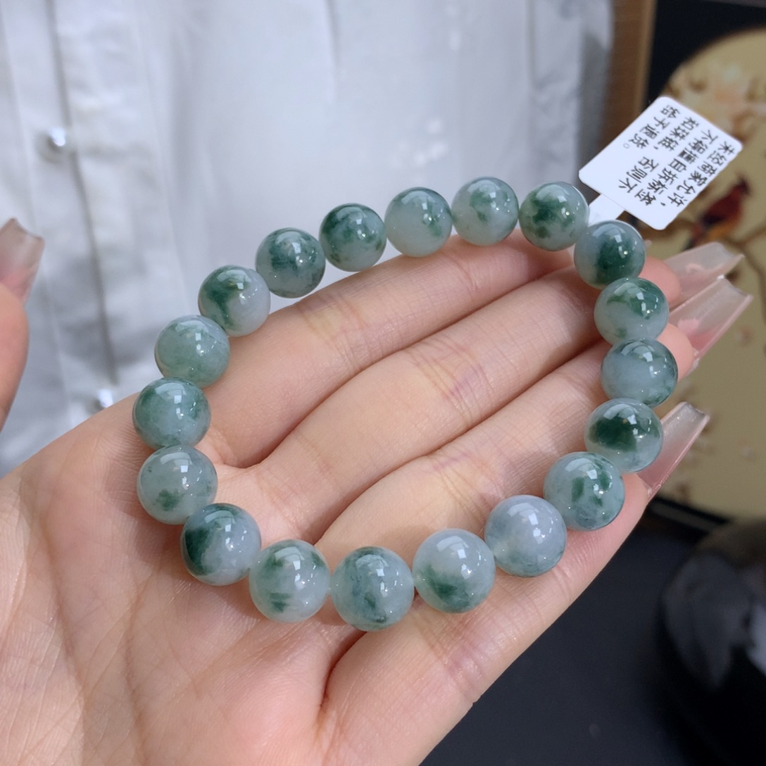 翡翠手链未镶嵌卡9.9冰润飘绿花