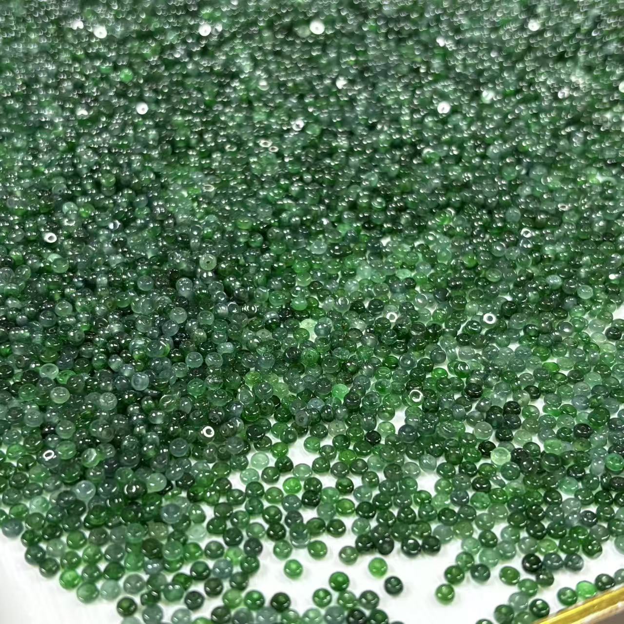  「戴琴珠宝」DQ5635-7粒翡翠4mm左右算盘珠（多样性发其一）