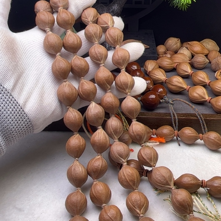 老***马手串/手链橄榄核1.6*2.0原皮三花铁核脖挂