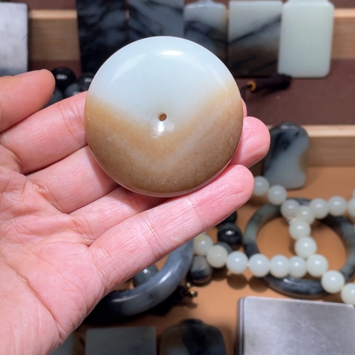 和田玉平安扣未镶嵌