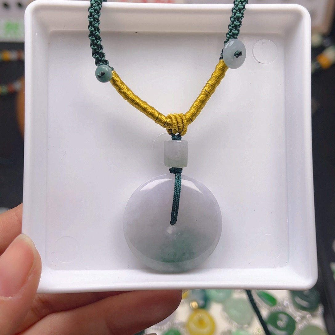 【闪购商品】翡翠颈饰未镶嵌吊坠