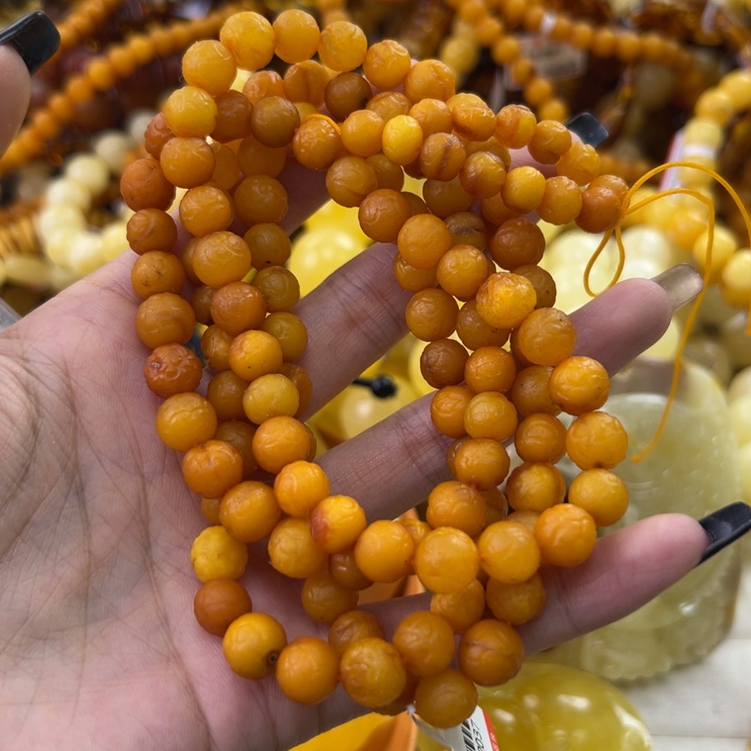 琥珀珠宝奇石未镶嵌