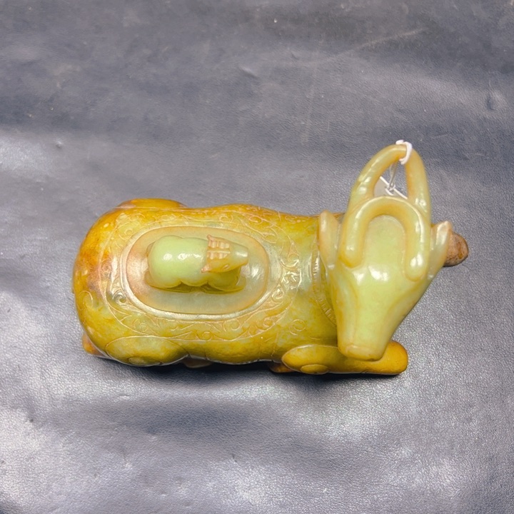 和田玉摆件未镶嵌