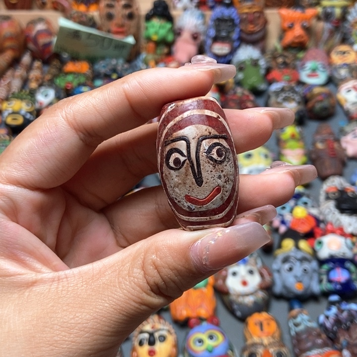 琉璃颈饰印度尼西亚脸珠