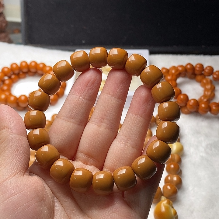 一***差猴头核桃吊坠猴头