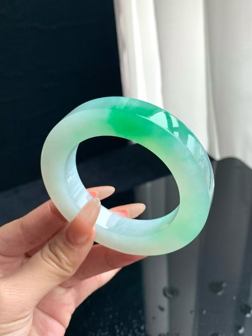 天然翡翠A货毛坯手镯定制